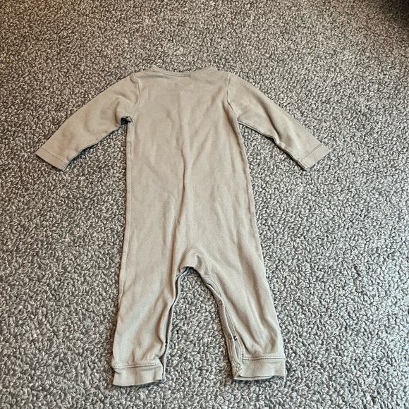 DPam Bebe one-piece - Picture 3 of 3